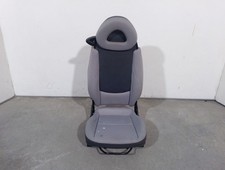 Q0007316V006C34A00 SEDILE