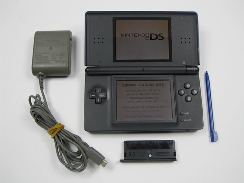 Nintendo lite console - ds,