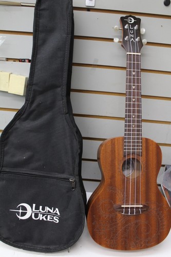 Tatuaggio luna uke - luna, mah