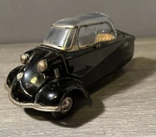 VOITURE ANCIENNE TOLE