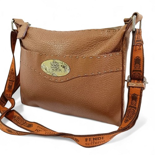 Fendi selleria shoulder bag - fendi,