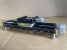 NM-200s Macro Focusing Rail