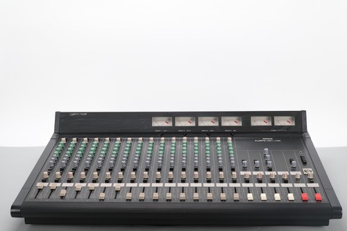 Yamaha mr1642 console - yamaha, di
