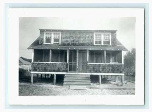 1942 carino cottage beach - carino,