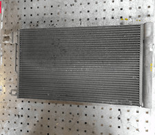 52039557 Condensatore a/c