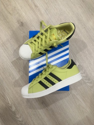 Raro 150 00 - $150,00, adidas