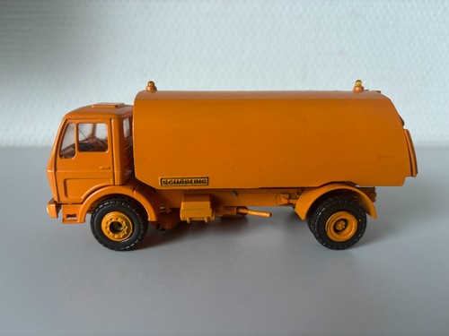 Spazzatrice mercedes benz - spazzatrice,