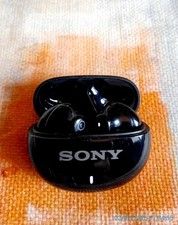 Nuovissimo tipo auricolari - nuovissimo,