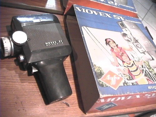 Vecchia cinepresa movex - cinepresa,
