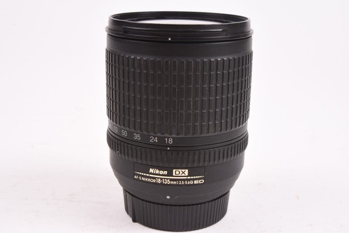 Nikon 135 3 5 - af-s, f/3.5-5.6