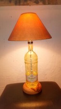 Lampada da tavolo bottiglia