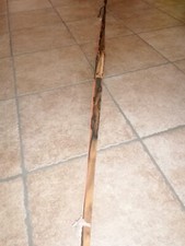 Arco longbow Valerio russo.Lunghezza 64, libbre 44 a 28. Pari al nuovo. 