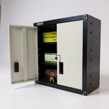 Armadio a muro garage acciaio