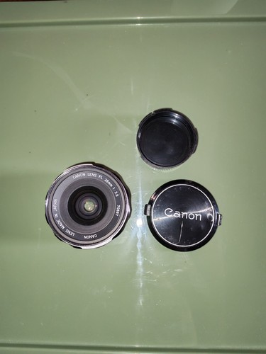 Objectif canon f - 28, mm