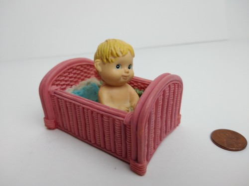 Vintage statuina letto bambino - statuina,