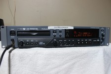TASCAM CD-RW901SL registratore