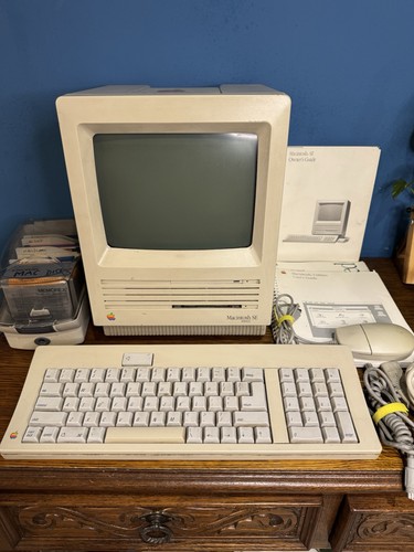 Computer vintage apple - computer,