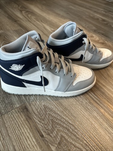 Air jordan mid - air, 1