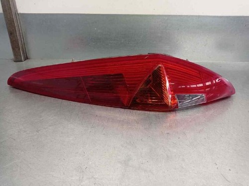 46794077 faro posteriore