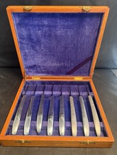 Set Of 8 Hakusui Inami Steak