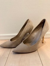 Louis Vuitton décolleté