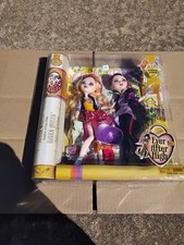 Mattel Ever After High School