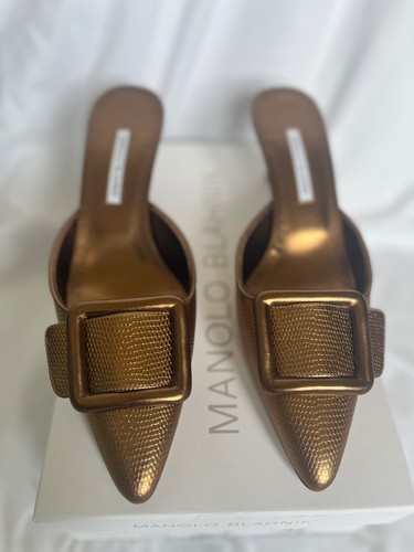 Nuovissimo manolo blahnik - nuovissimo!,