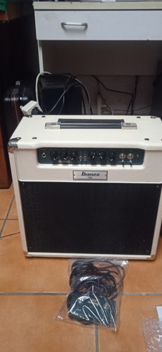 Ibanez tsa15 combo - ibanez,