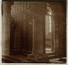 Interno D'Une Chiesa Antica