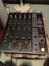 Mixer Behringer DJX750