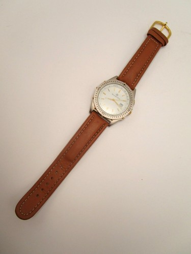 Montre quartz mercedes - à,