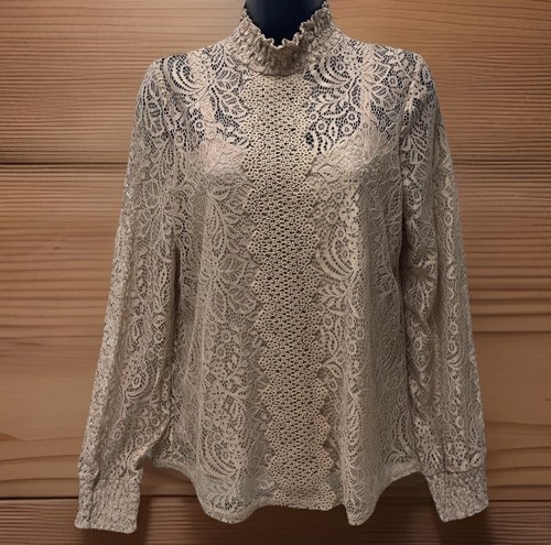 Top pizzo all - 'uncinetto, cable