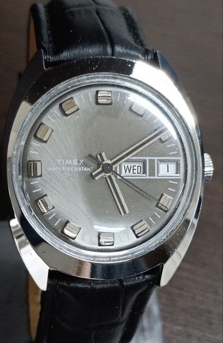 Orologio timex day date - timex, carica