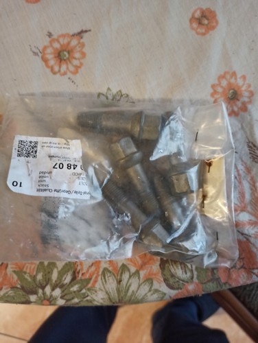 Bulloni ruote originali per