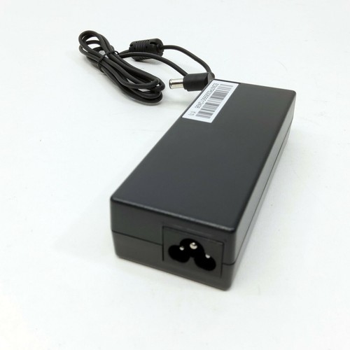 Nuovo adattatore dc - nuovo, ac/dc