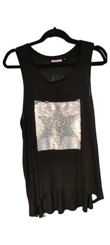 Only top donna - top,