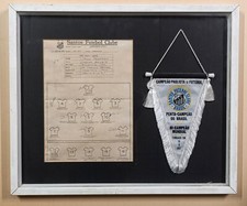 FC NOVARA SANTOS DISTINTA FIRMATA GAGLIARDETTO AMICHEVOLE