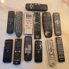 Lotto di 13 telecomandi VARI
