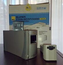 Nikon Super Coolscan 5000 ED scanner dia e negativi, caricatore dia Nikon SF-210