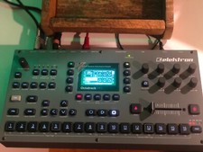 Elektron Octatrack mk2 - Dynamic 8 track performance samplerr