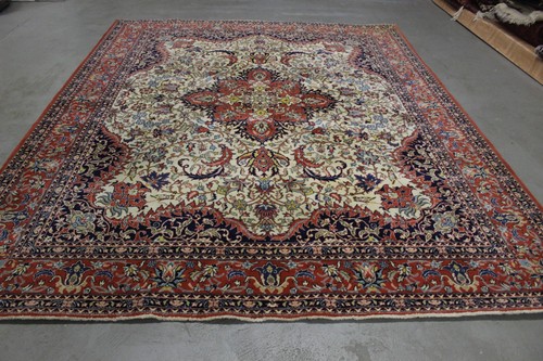 Antico tappeto orientale