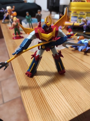 Gashapon bandai vultus 02 - bandai,