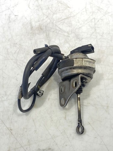 Attuatore turbocompressore