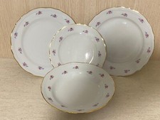 Richard Ginori Set 4 Piatti Rose sul cerchio e oro zecchino sul bordo.Anni 60