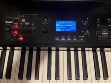KAWAI MP11SE Pianoforte