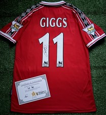 Maglia firmata Ryan Giggs