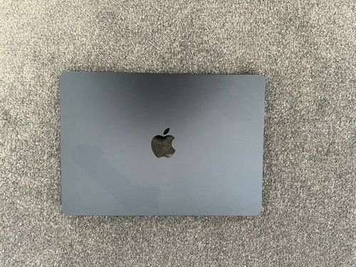 Apple macbook air - 13", 2024