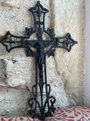 Antique crucifix metal - antique,