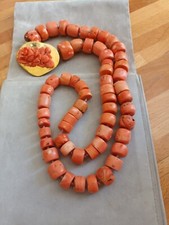 Collana di corallo con chiusura in oro e corallo