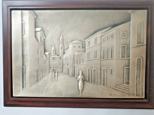 Quadro con bassorilievo - , su